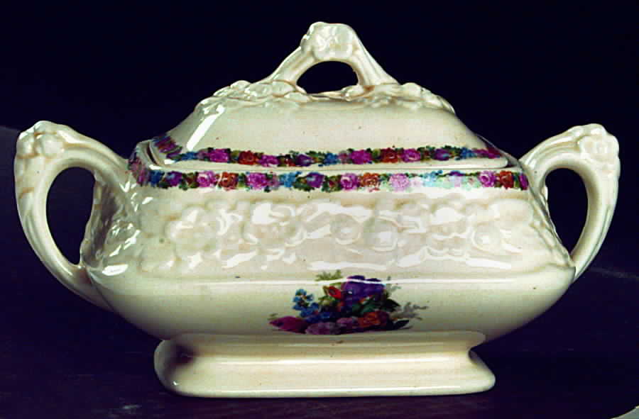 Charm Sugar Bowl & Lid by Crown Ducal-1