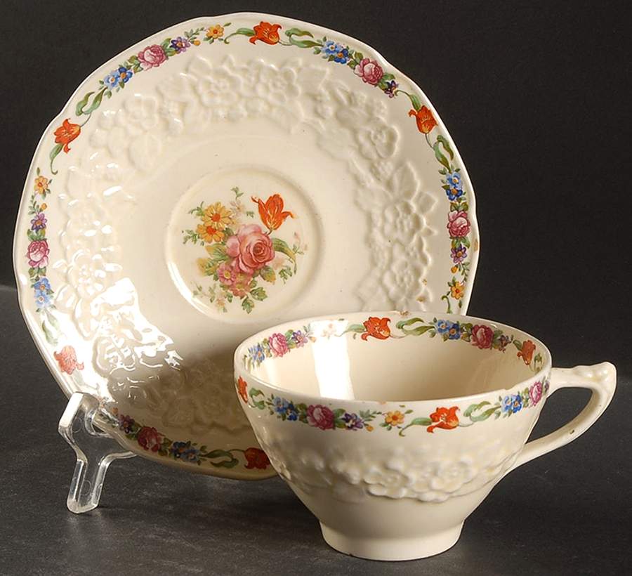 CRD1 Flat Cup & Saucer Set by Crown Ducal-1