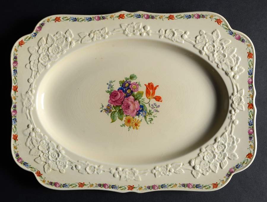 CRD1 14" Oval Serving Platter by Crown Ducal-1