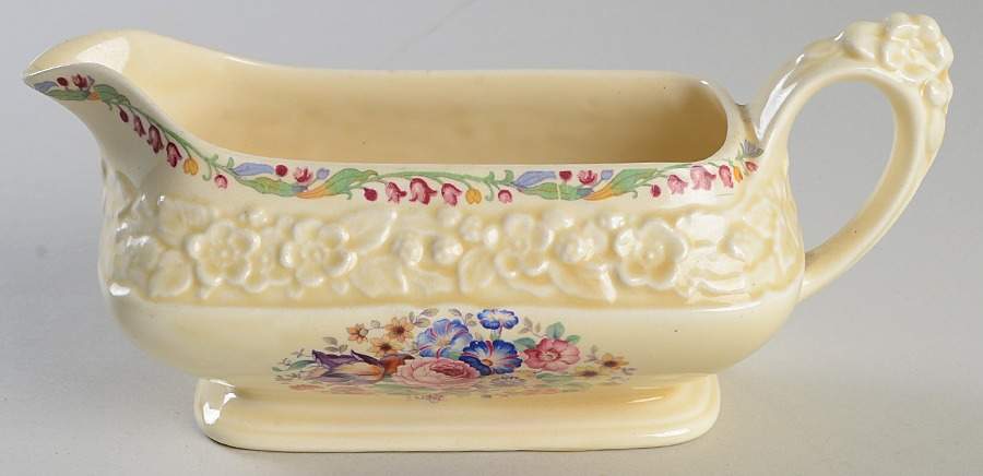 CRD24 Gravy Boat by Crown Ducal-1