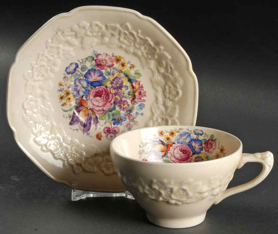 CRD3 Flat Cup & Saucer Set by Crown Ducal-1