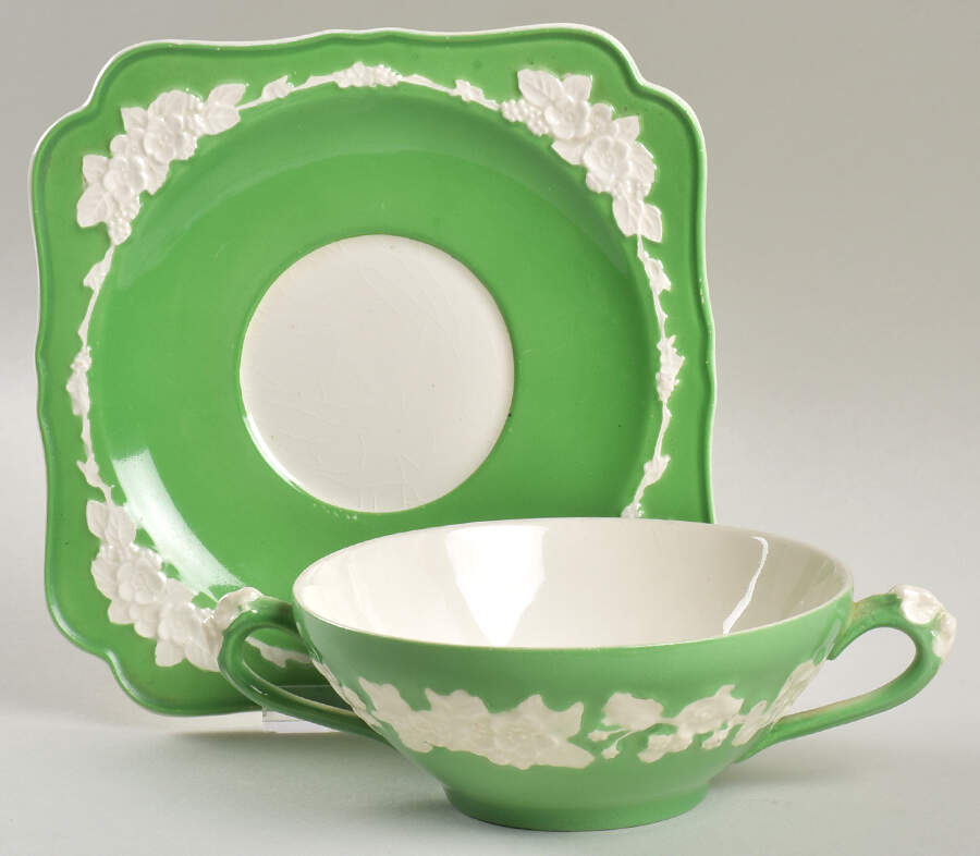 CRD35 Flat Cream Soup Bowl & Saucer Set by Crown Ducal-1