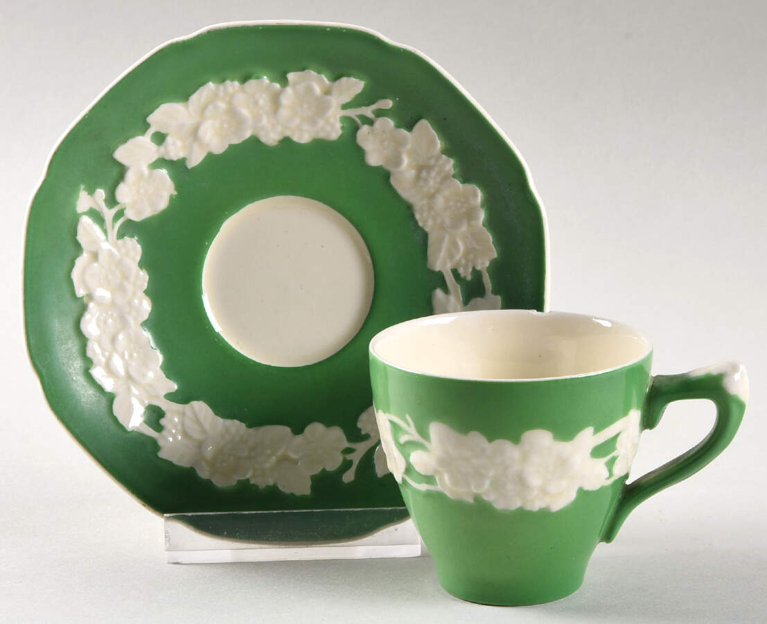 CRD35 Flat Demitasse Cup & Saucer Set by Crown Ducal-1