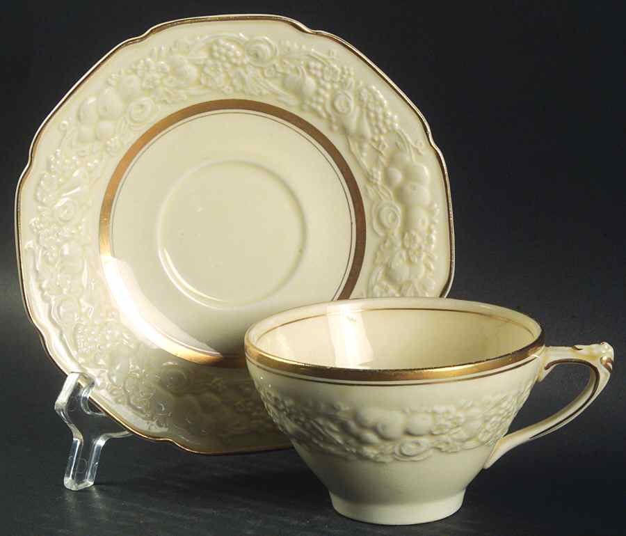 2057 Flat Cup & Saucer Set by Crown Ducal-1
