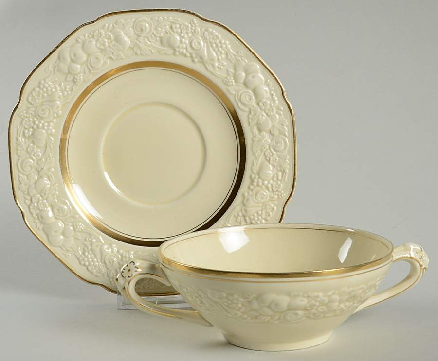 2057 Flat Cream Soup Bowl & Saucer Set by Crown Ducal-1