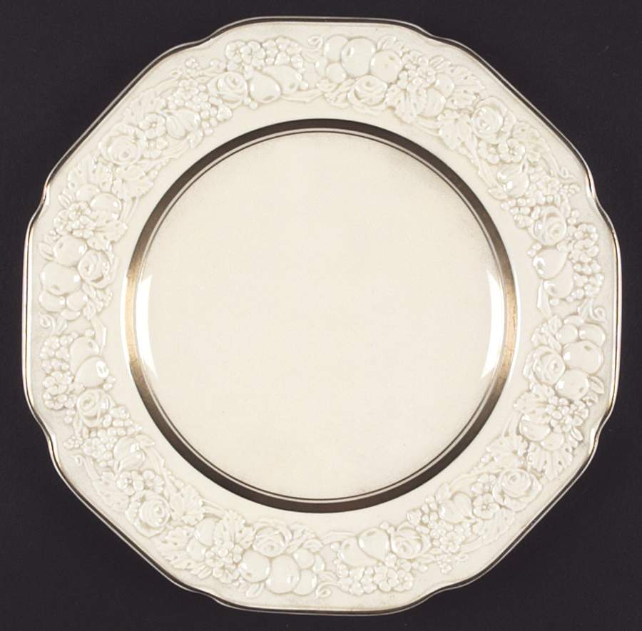 2057 Dinner Plate by Crown Ducal-1