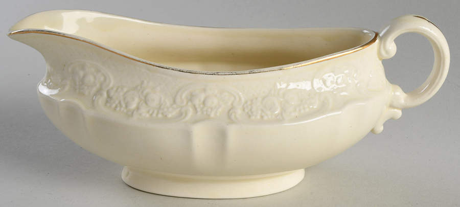 CRD40 Gravy Boat by Crown Ducal-1
