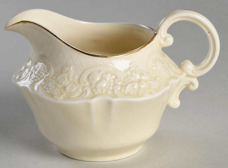 CRD40 Creamer by Crown Ducal-1