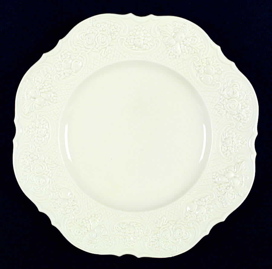 CRD6 Dinner Plate by Crown Ducal-1