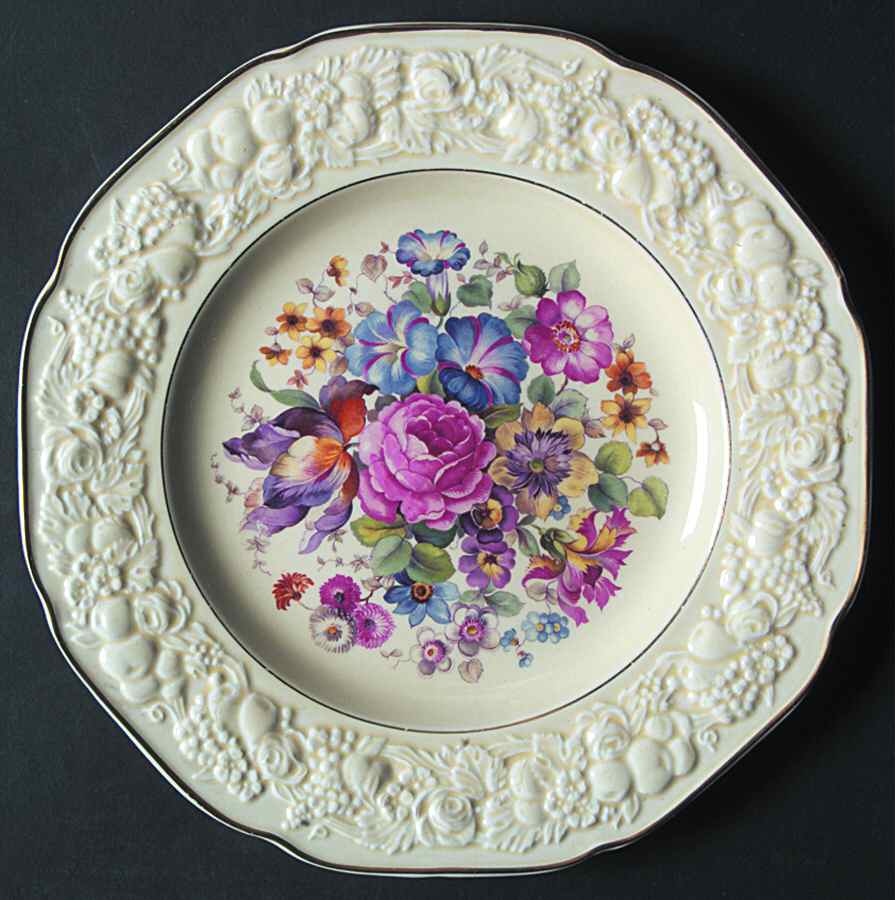 CRD7 Luncheon Plate by Crown Ducal-1