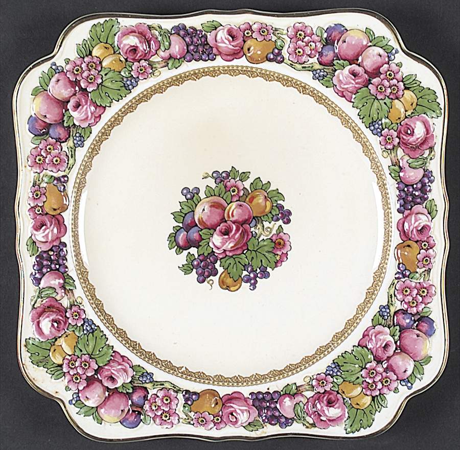 CRD71 Square Luncheon Plate by Crown Ducal-1