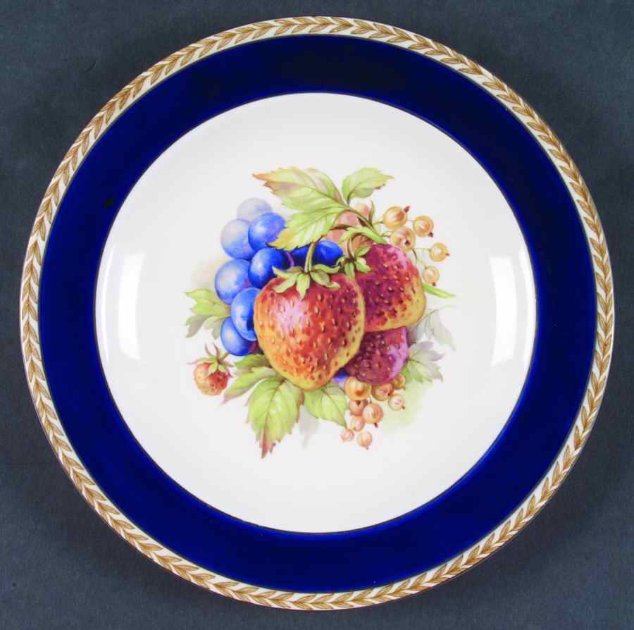 CRD84 Luncheon Plate by Crown Ducal-1