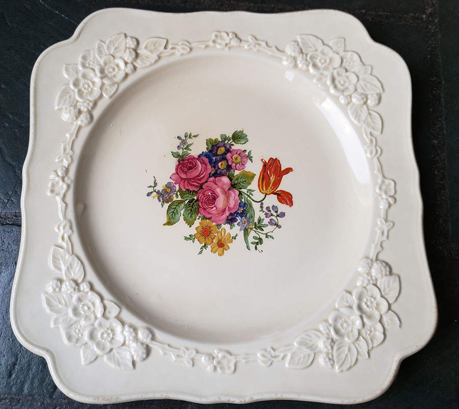 CRD9 Square Luncheon Plate by Crown Ducal-1