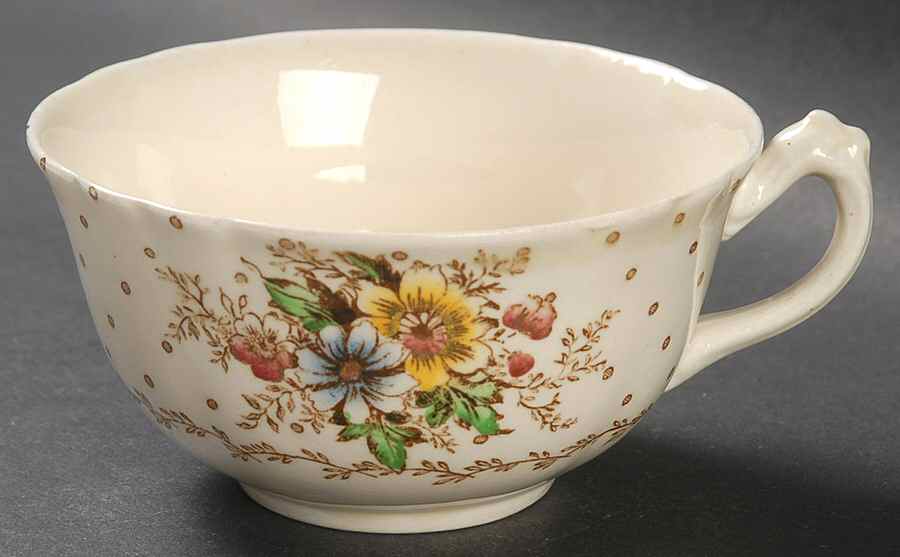 Devon Footed Cup by Crown Ducal-1