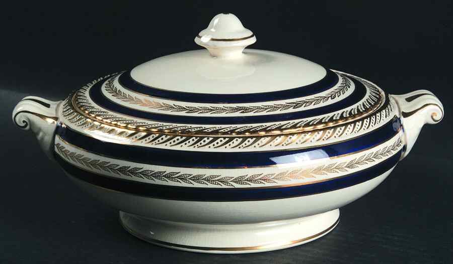 Duchess Round Covered Vegetable by Crown Ducal-1