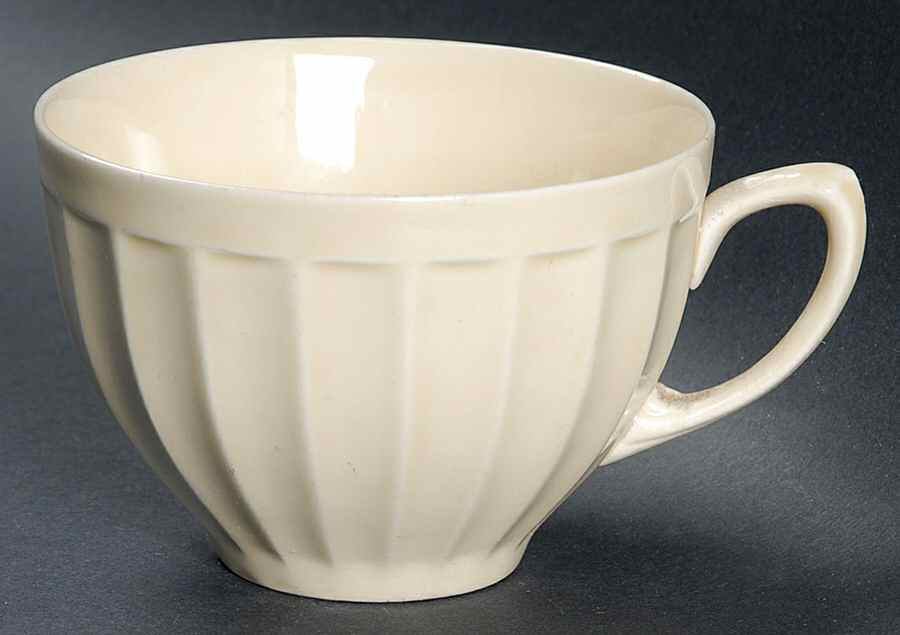 Early English Flat Cup by Crown Ducal-1