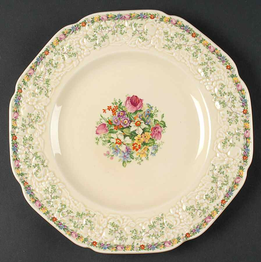Ferncroft Dinner Plate by Crown Ducal-1