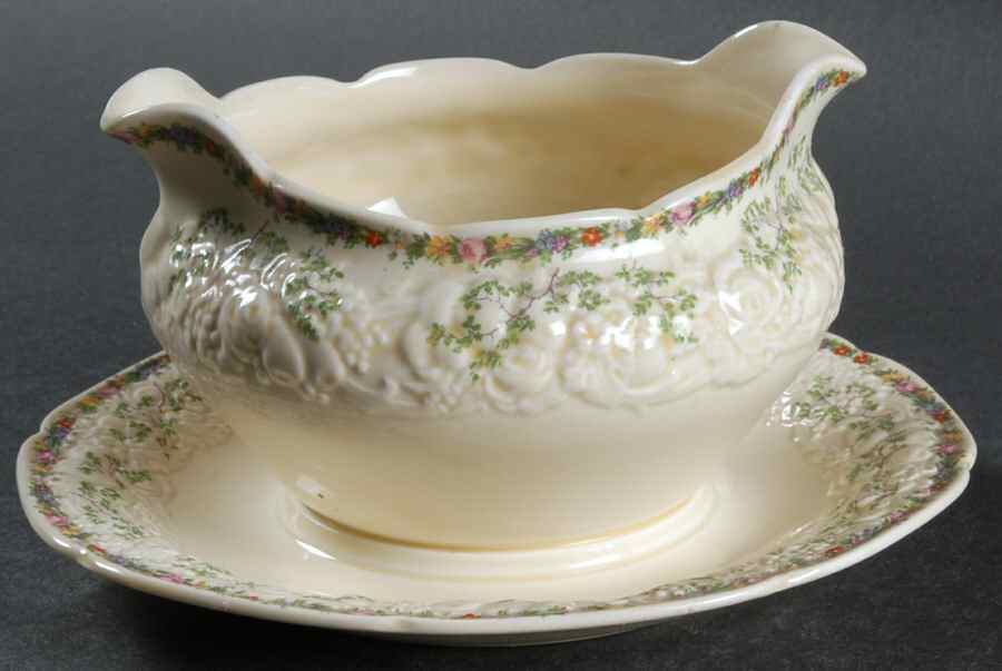 Ferncroft Gravy Boat with Attached Underplate by Crown Ducal-1