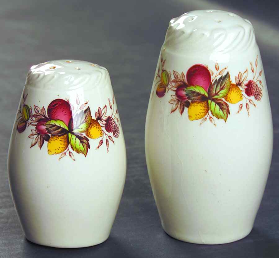 Festival Salt & Pepper Set by Crown Ducal-1