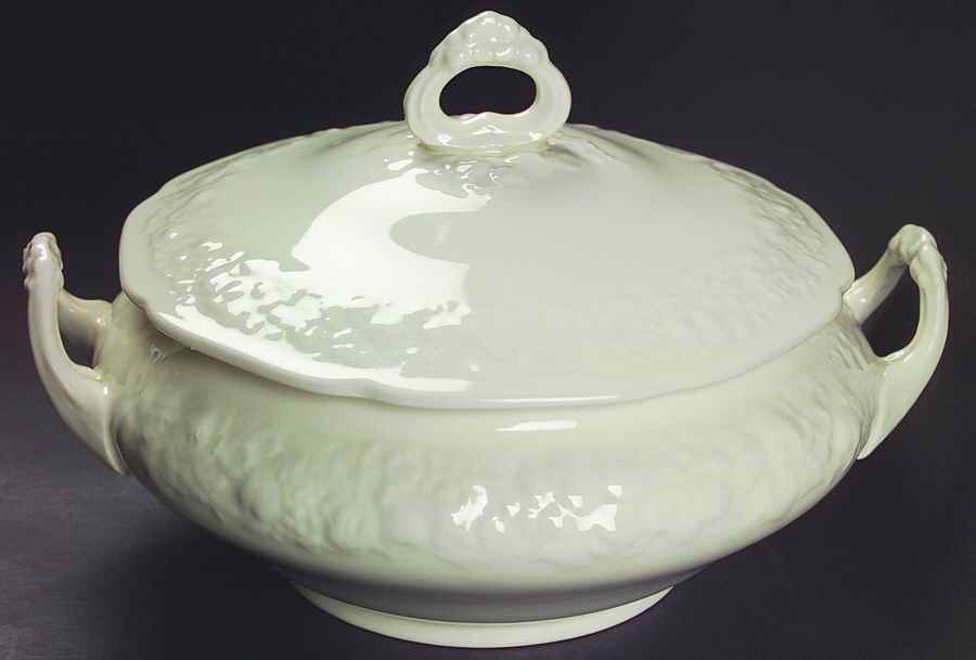 Florentine White Round Covered Vegetable by Crown Ducal-1