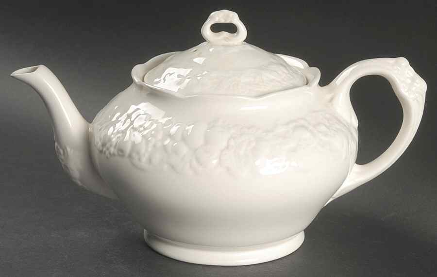 Florentine White Teapot & Lid by Crown Ducal-1