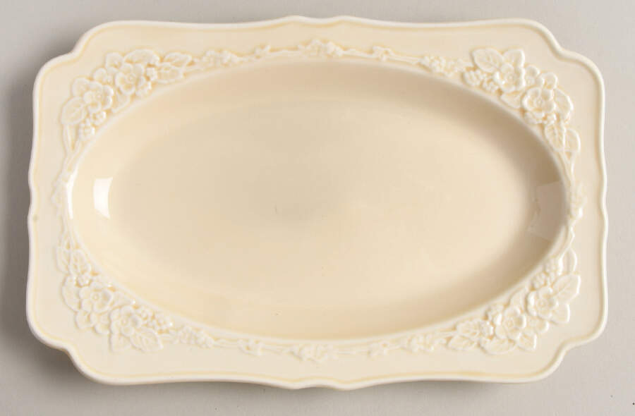 Gainsborough (All White)(Also A Shape) Underplate for Gravy Boat by Crown Ducal-1