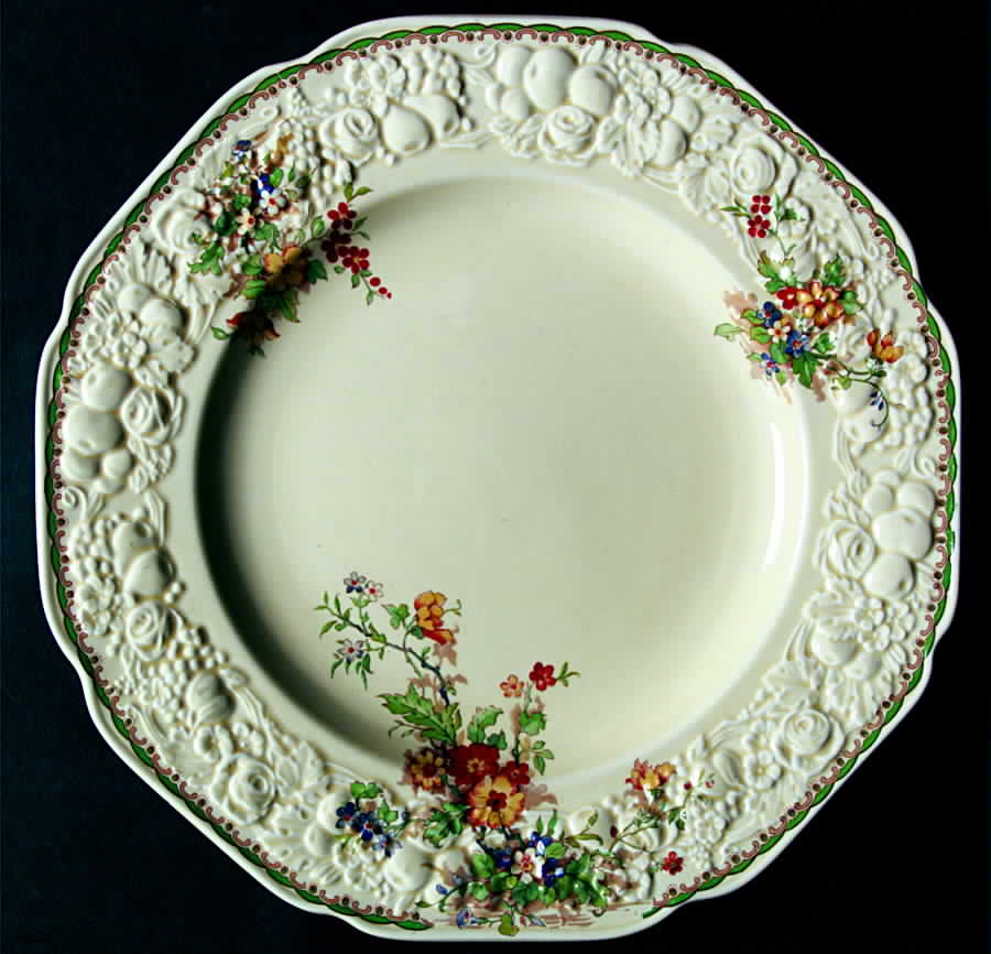 Gwynneth Dinner Plate by Crown Ducal-1