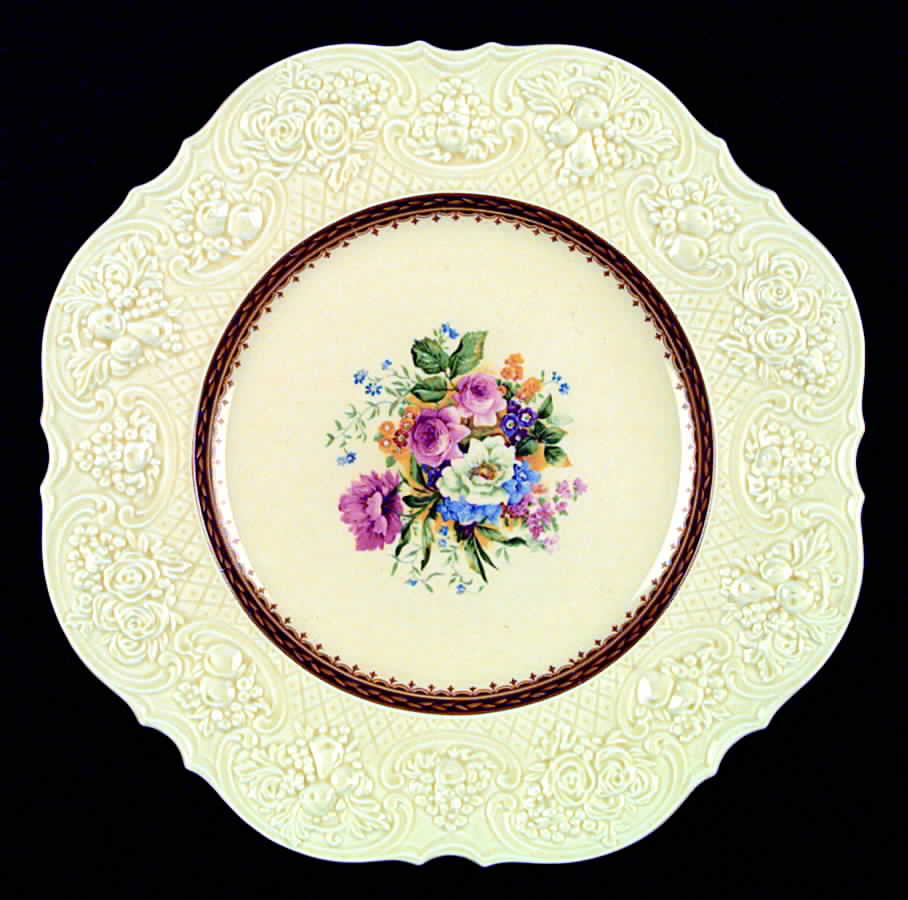 Kenilworth Dinner Plate by Crown Ducal-1