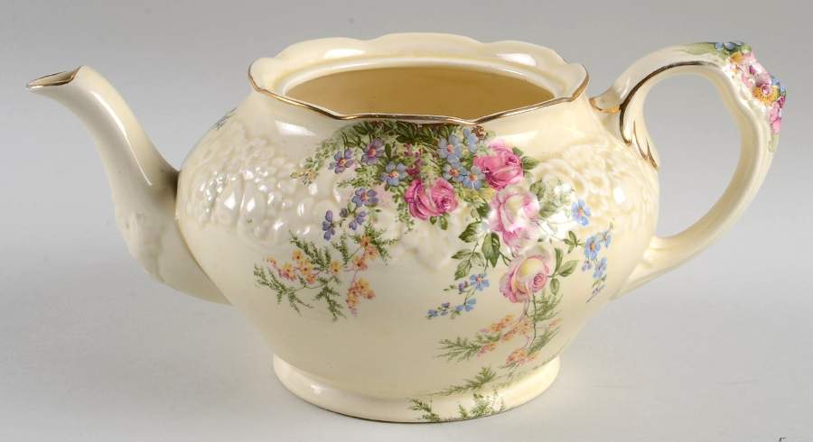 Rosalie Teapot No Lid by Crown Ducal-1