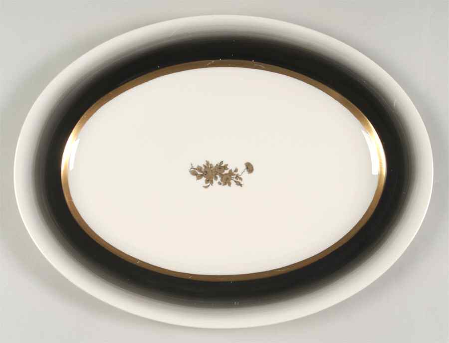 Fascia Rose 14" Oval Serving Platter by Crestwood-1