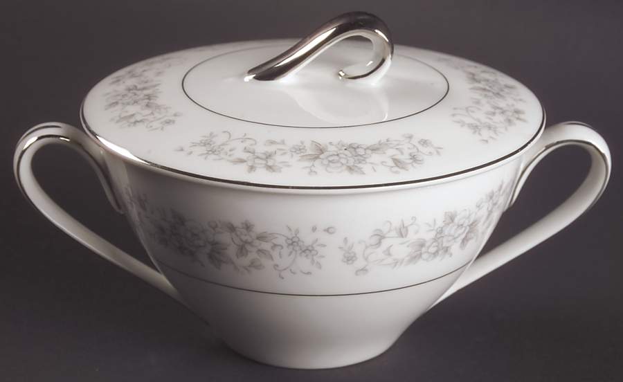 Heritage Sugar Bowl & Lid by Crest Wood-1
