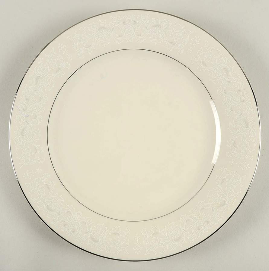 Princess Dinner Plate by Crest Wood-1