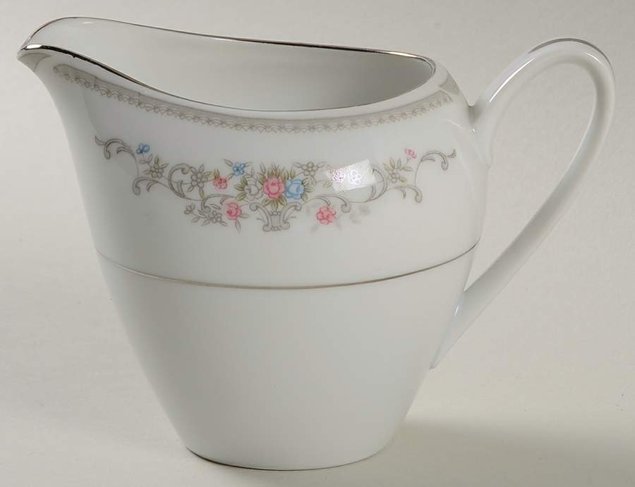 Rosebriar Creamer by Crest Wood-1
