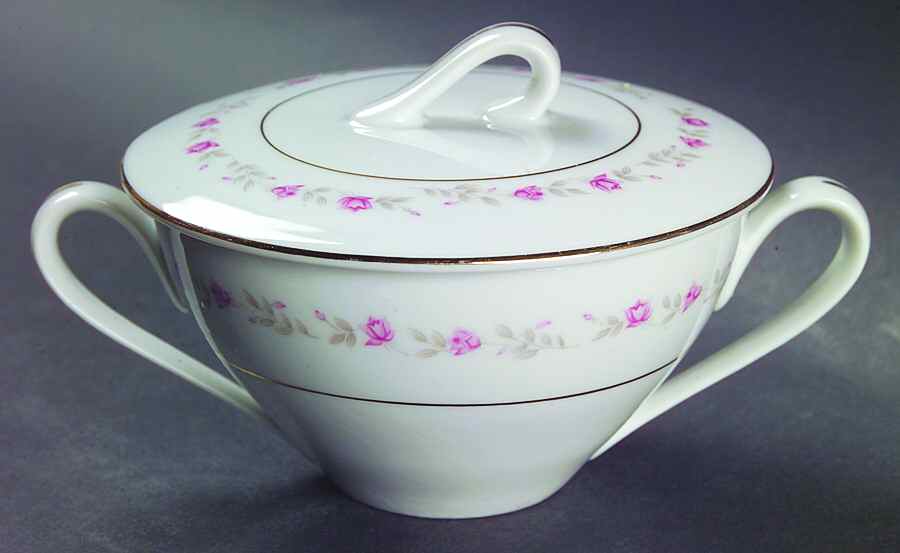 Wreath Sugar Bowl & Lid by Crest Wood-1