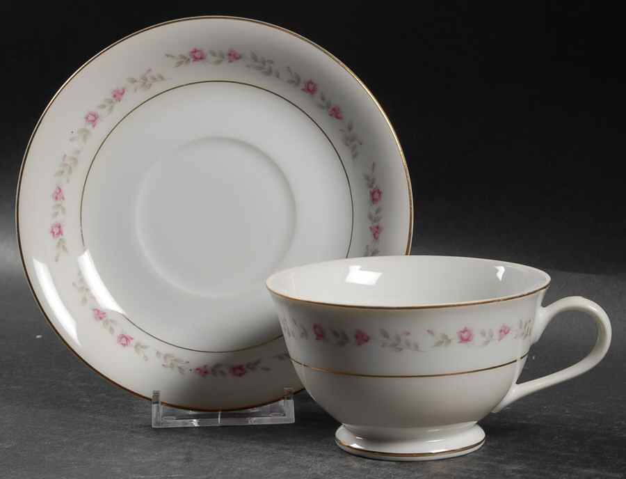 Wreath Footed Cup & Saucer Set by Crest Wood-1