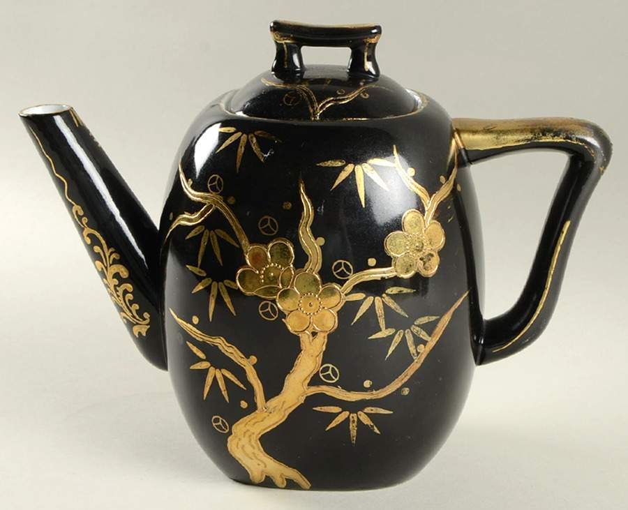 228 Teapot & Lid by Craftsman (Japan)-1