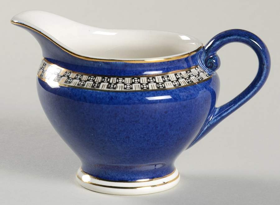 352 Blue Creamer by Craftsman (Japan)-1