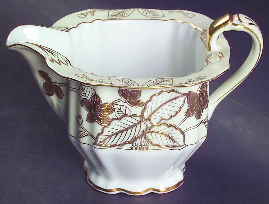 Anniversary Creamer by Craftsman (Japan)-1