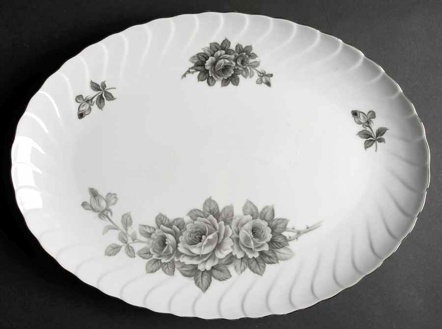 Black Beauty 16" Oval Serving Platter by Craftsman (Japan)-1
