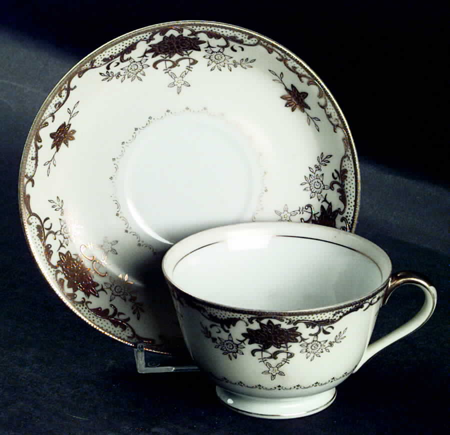 Eldorado Footed Cup & Saucer Set by Craftsman (Japan)-1