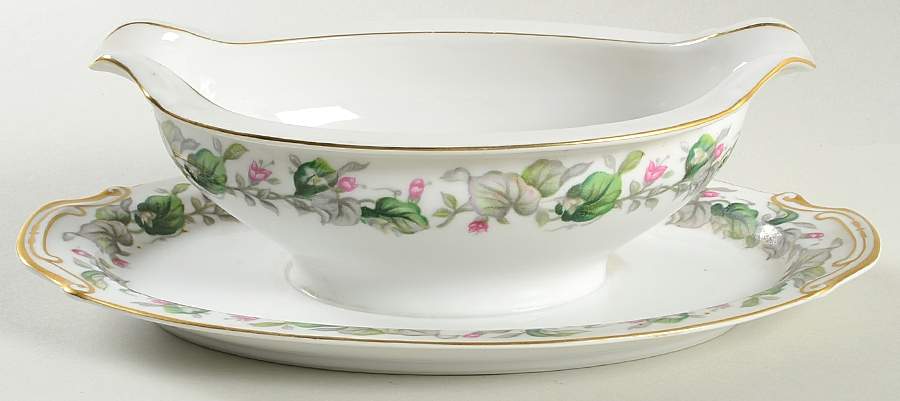 Fairy Blossom Gravy Boat with Attached Underplate by Craftsman (Japan)-1
