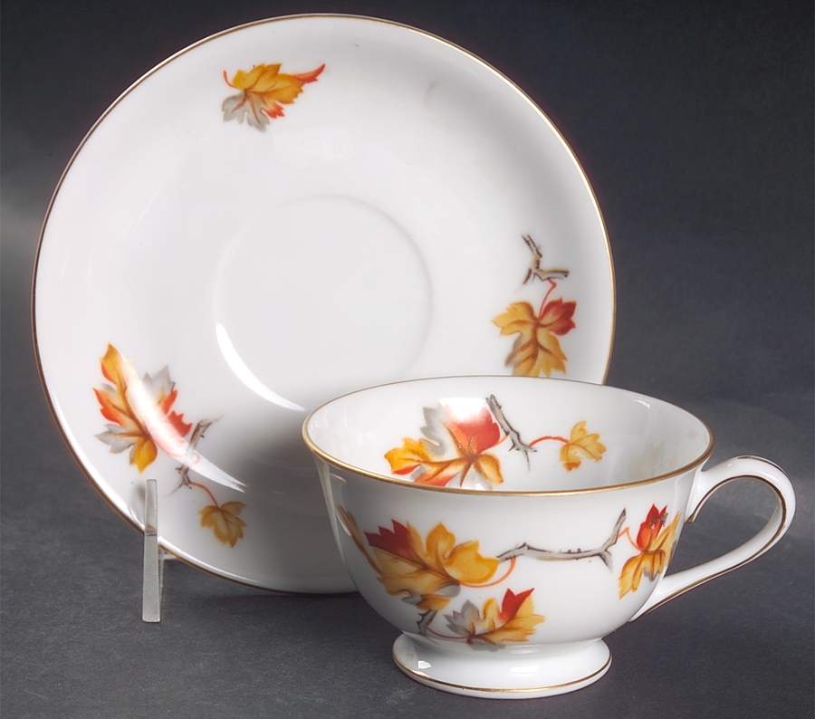 Golden Autumn Footed Cup & Saucer Set by Craftsman (Japan)-1