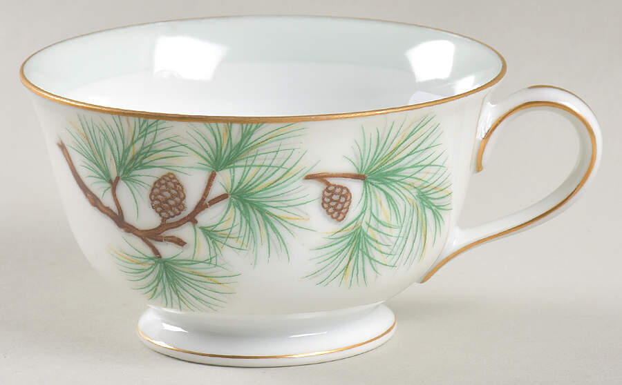 Hakone Footed Cup by Craftsman (Japan)-1