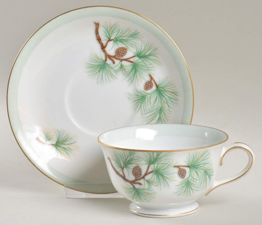 Hakone Footed Cup & Saucer Set by Craftsman (Japan)-1