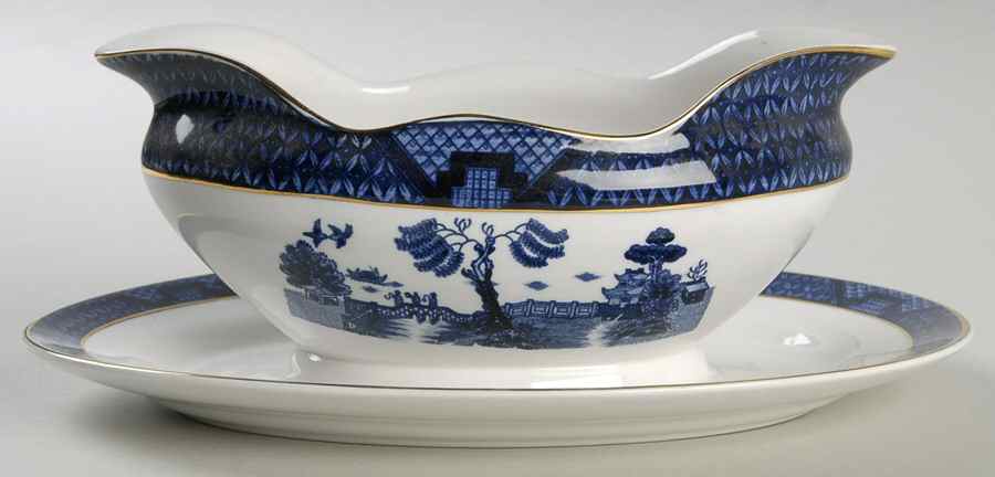 Willow Blue Gravy Boat with Attached Underplate by Craftsman (Japan)-1