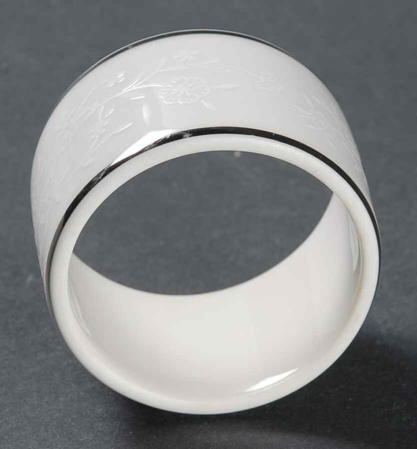 Chantilly Napkin Ring by Carico-1
