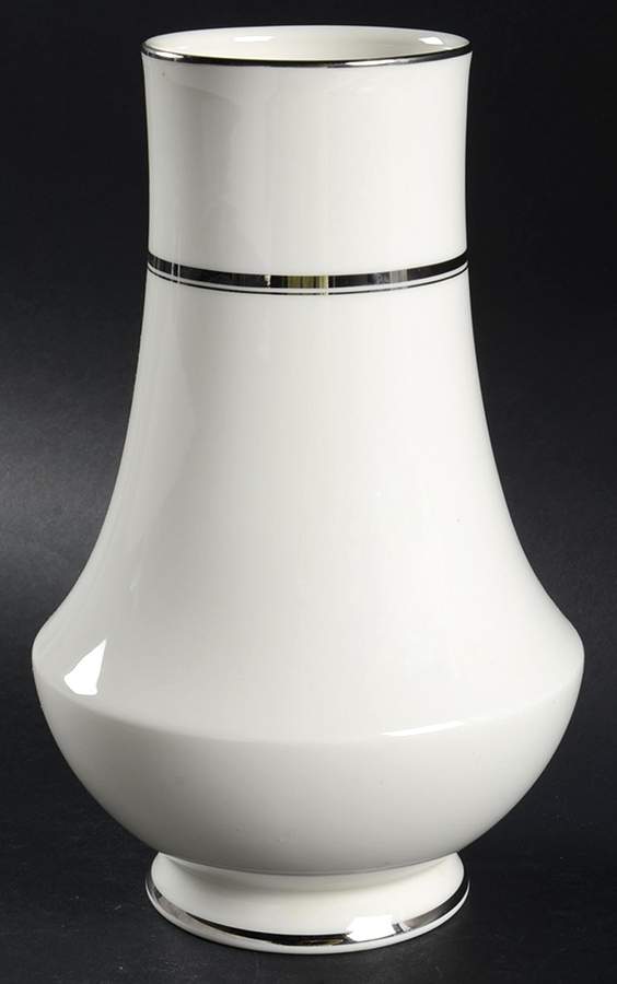 Reflections 9" Vase by Carico-1