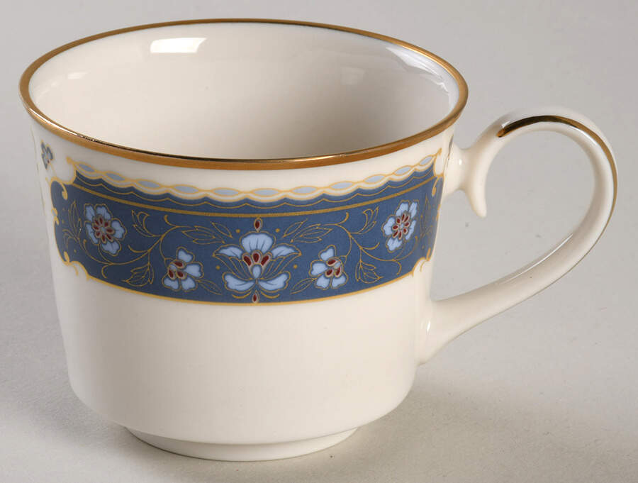 Renaissance Flat Demitasse Cup by Carico-1