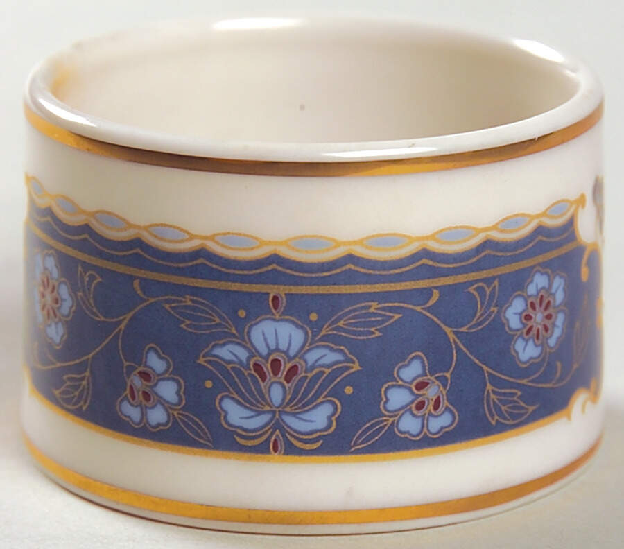 Renaissance Napkin Ring by Carico-1