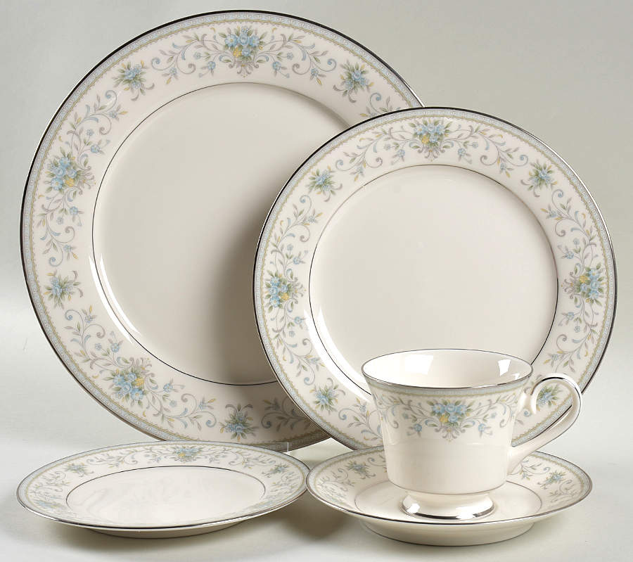 Tivoli 5 Piece Place Setting by Carico-1